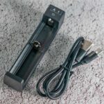 CHARGEUR POUR ACCUS - A1 KUURVE – Image 2